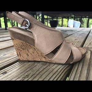 Aerosoles wedge, nude color, size 7